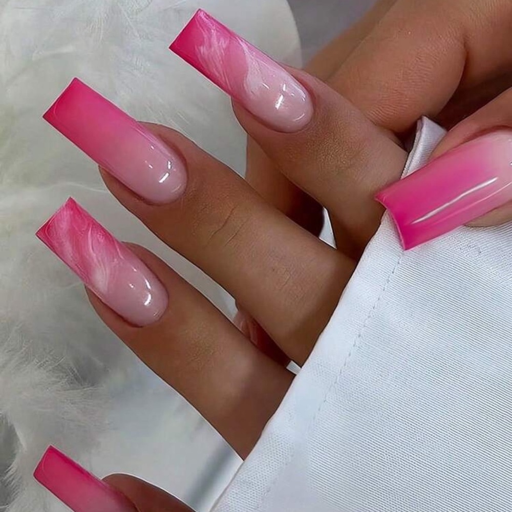 24pc Press On Nail Set from the Nail Bar 💅